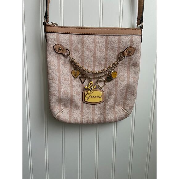 Guess Jasleen Small Pink Toned Crossbody Purse, Charms NEW - Picture 1 of 6